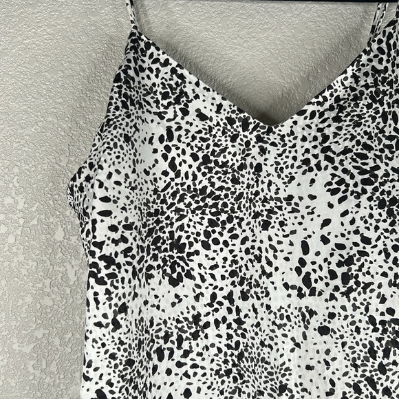 Nine West Black & White Leopard Spaghetti Strap V-Neck Camisole Tank Top Size S - Picture 2 of 6
